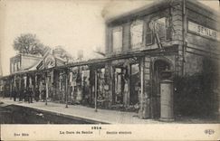 CPA Militaria La gare de Senlis 