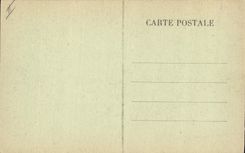 CPA Folklore Jeune Auvergnate se rendant a la Fontaine 