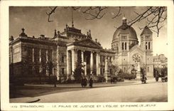 CPA Strasbourg le Palais de justice et l'eglise St Pierre le jeune 