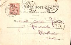 CPA Folklore Le Cantal Illustre Vendeuse de creme et de lait en Auvergne 