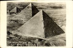 CPA Egypt Egypte Cairo View of the Kheops Khephsen and Pyramids at Giza 