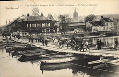 CPA Militaria La grande guerre 1914 creil bombarde le pont de Bateaux 