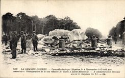 CPA Militaria La grande Guerre Pyramide elevee par Napoleon I a Mourmelon le grand 