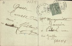 CPA Folklore Type D'auvergne Une Fileuse 