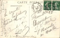 CPA Folklore En Auvergne sur le chemin de la ville 