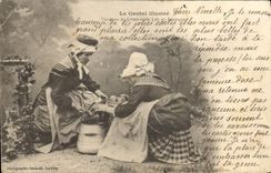 CPA Folklore Le Cantal Illustre Vendeuse de la creme et de Lait en Auvergne 
