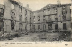 CPA 1914 Senlis Apres le bombardement 