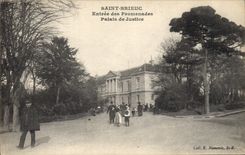 CPA Saint Brieuc Entree des Promenades Palais de Justice 