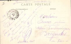 CPA Militaria Arras Guerre 1914 1915 Un quartie de la petite place