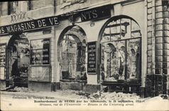 CPA Militaria Bombardement de Reims par les Allemands le 18 septembre 1914 Maisons rue de L'Universi