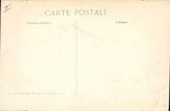 CPA Militaria 1914 Senlis Une rue apres le bombardement 