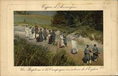 CPA Folklore Types d'Auvergne Un Bapteme a la campagne au retour de l'Eglise 