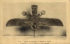 CPA Egypte Egypt BIJOUX DU SERAPEUM - BROCHE DU PRINCE.KHAEMOUAS - OR ET EMAUX - XIXe DYNASTIE