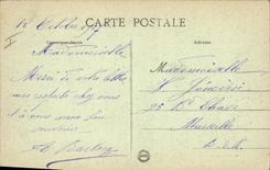 CPA Militaria La Guerre 1914-1917. SOISSONS- Maison bombardées par les Allemands