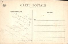 CPA Militaria LA GUERRE DE 1914-1916 DANS LES VOSGES L'EGLISE BOMBARDEE ET INCENDIEE