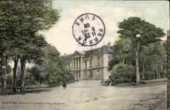 CPA StBrieuc.Entrée des Promenades et Palais de Justice