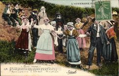 CPA Folklore L'AUVERGNE