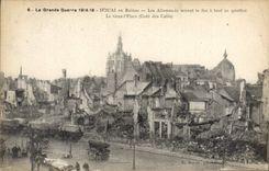 CPA Militaria La Grande Guerre 1914-18 - DOUAI en Ruines - Les Allemands mirent le feu à tout ce qua