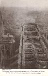 CPA Militaria LA GRANDE NEF DECOIFFEE PAR L'INCENDIE DE LA CATHEDRALE DE REIMS. Vue prise dela tour 