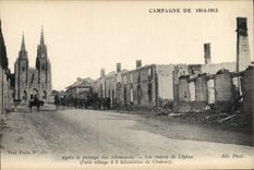 CPA Militaria CAMPAGNE DE 1914-1915. Après le passage des Allemands. - Les ruines de Lépine ( Petit 