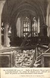 CPA Militaria GUERRE DE 1914-15.- Eglise Beauzée (Meuse) après le bombardement. La Statue de Jeanne 