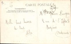 CPA VERSAILLES Rue Saint-Pierre  les Tribunaux et l'Hôtel de Ville Tramway