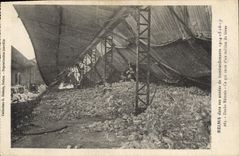 CPA Militaria Reims dans ses annees de bombardement 1914 15 16 17 Docks Remois 