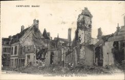 CPA Militaria Campagne 1914 1917 Soissons La Rue du Pot d'Elain 
