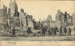 CPA Militaria La Guerre de 1914 LCH Paris Louvain La Maison du Peuple 