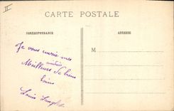 CPA Militaria La Guerre 1914 1915 Soissons Aisne Les effets du bombardement avenue Jeanne d'Arc