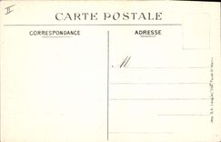CPA Militaria Arras Guerre 1914 Ce qui restalt de l'Hotel de Ville et du Beffroi apres le nouveau b