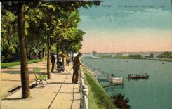 CPA Vichy Au bord de L'Allier 