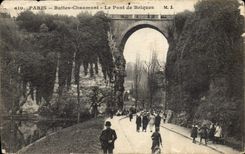 CPA Paris Buttes Chaumont le Pont de Briques M J 