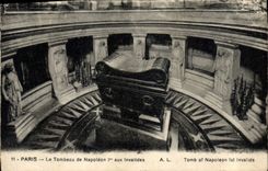 CPA Paris Le Tombeau de Napoleon 1er aux Invalides 
