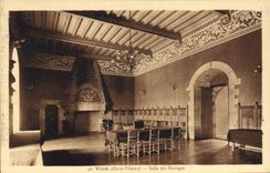 CPA Vitre Ille et Vilaine Salle des Mariages 