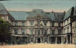 CPA Blois L et C Le Chateau Facade interieure 