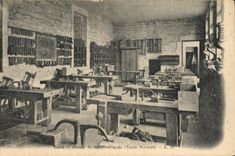 CPA Caen Atelier de menuiserie de l'Ecole Not male 