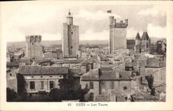 CPA Uzes Les Tours 