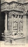 CPA Musee de sculpture Comparee Eglise Saint Trophime a Arles 