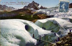 CPA Chamonix Grotte du Glacier des Bossoms et l'Aiguille du Midi 