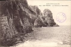 CPA Cote d'Emeraude Cap Frehel Les Falaises 