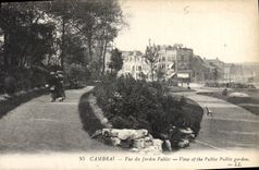 CPA Cambrai Vue du jardin Public