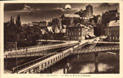 CPA Le Mans Le Pont en X et la Cathedrale