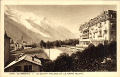 CPA Chamonix Le Savoy Palace et le Mont Blanc