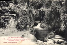 CPA Les Hautes Pyrenees Gedre La Grotte du Gave de Heas (Derriere l'Hotel Lacoste)