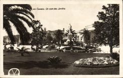 CPA Cannes Un coin des Jardins