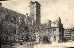 CPA Dijon Le Palais des Ducs de Bourgogne