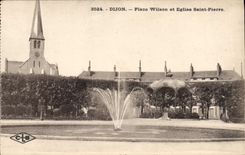 CPA Dijon Place Wilson et Eglise Saint Pierre