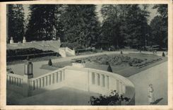 CPA Vittel Les jardins du Casino
