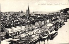 CPA Rouen Les Quais Vue prise du Transbordeur Bateaux